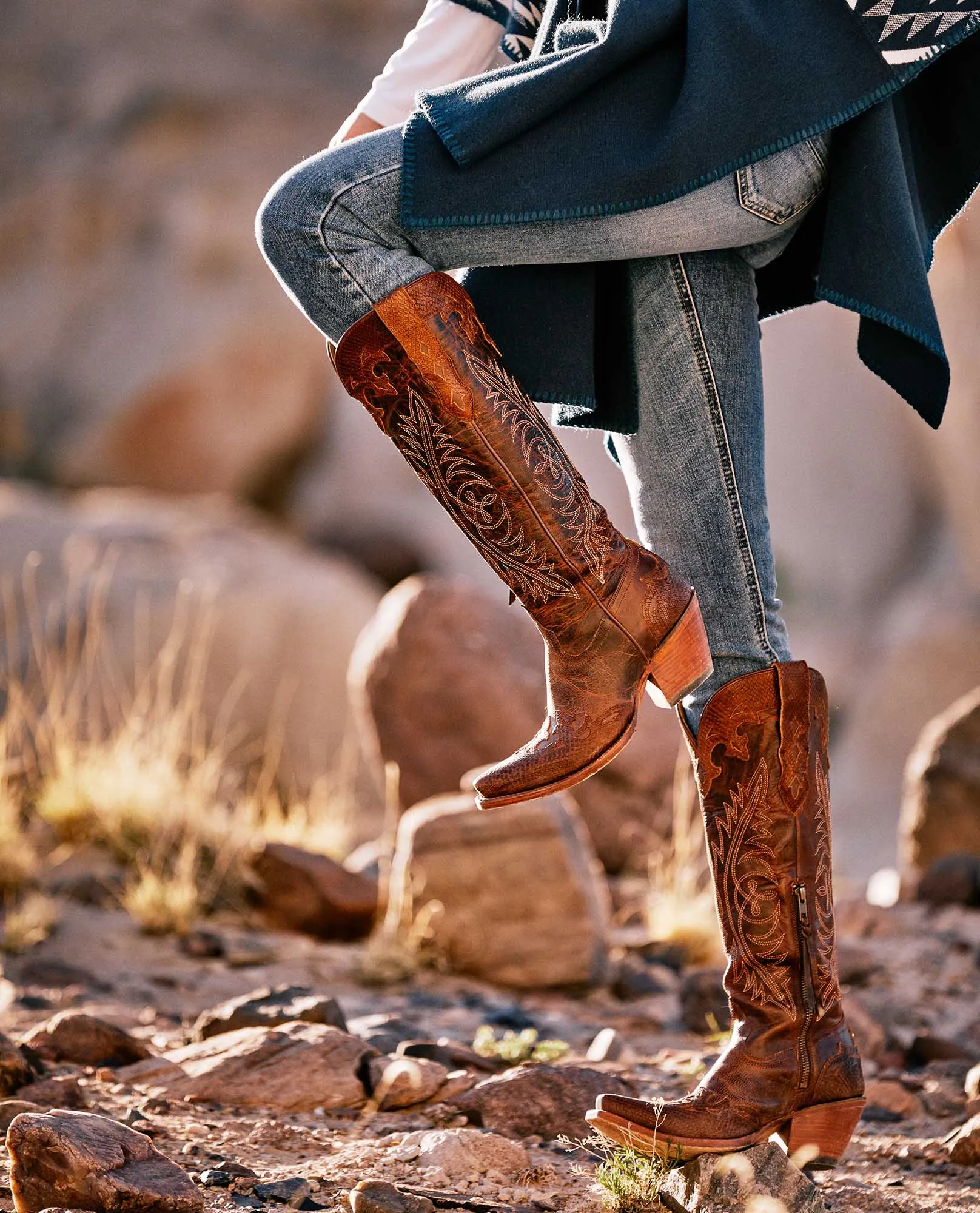 Ariat Womens Geneva StretchFit Western Boot in Rye Brown - Stylish & ComfortableCowboy Boots