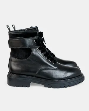 Jess Dempsey x Walnut Melbourne Olivia Leather Boot - Black